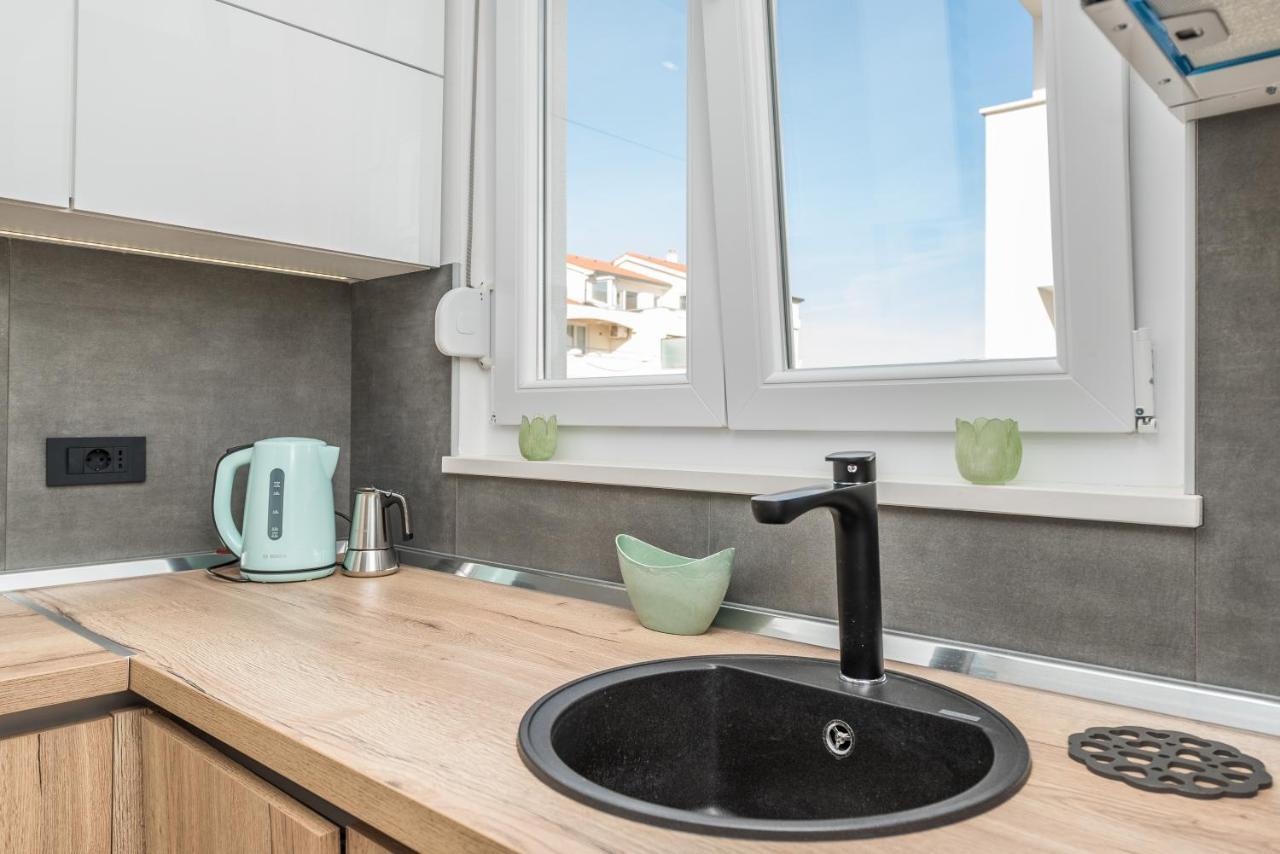Apartments Yellow نوفاليا المظهر الخارجي الصورة